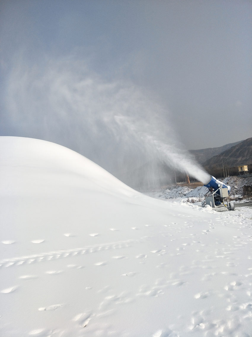 造雪機(jī)