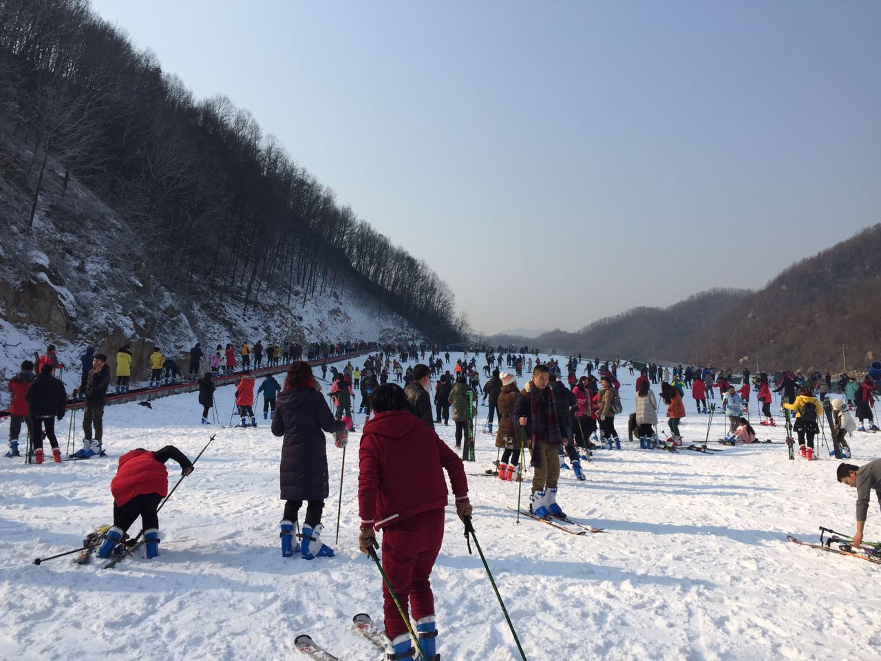 河北迪特旅游開(kāi)發(fā)有限公司正式助力河南平頂山大峽谷滑雪場(chǎng)游樂(lè)場(chǎng)